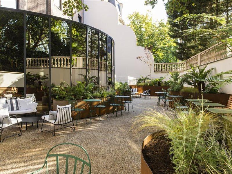 Ibis Brussels Centre Chatelain Іксель Екстер'єр фото