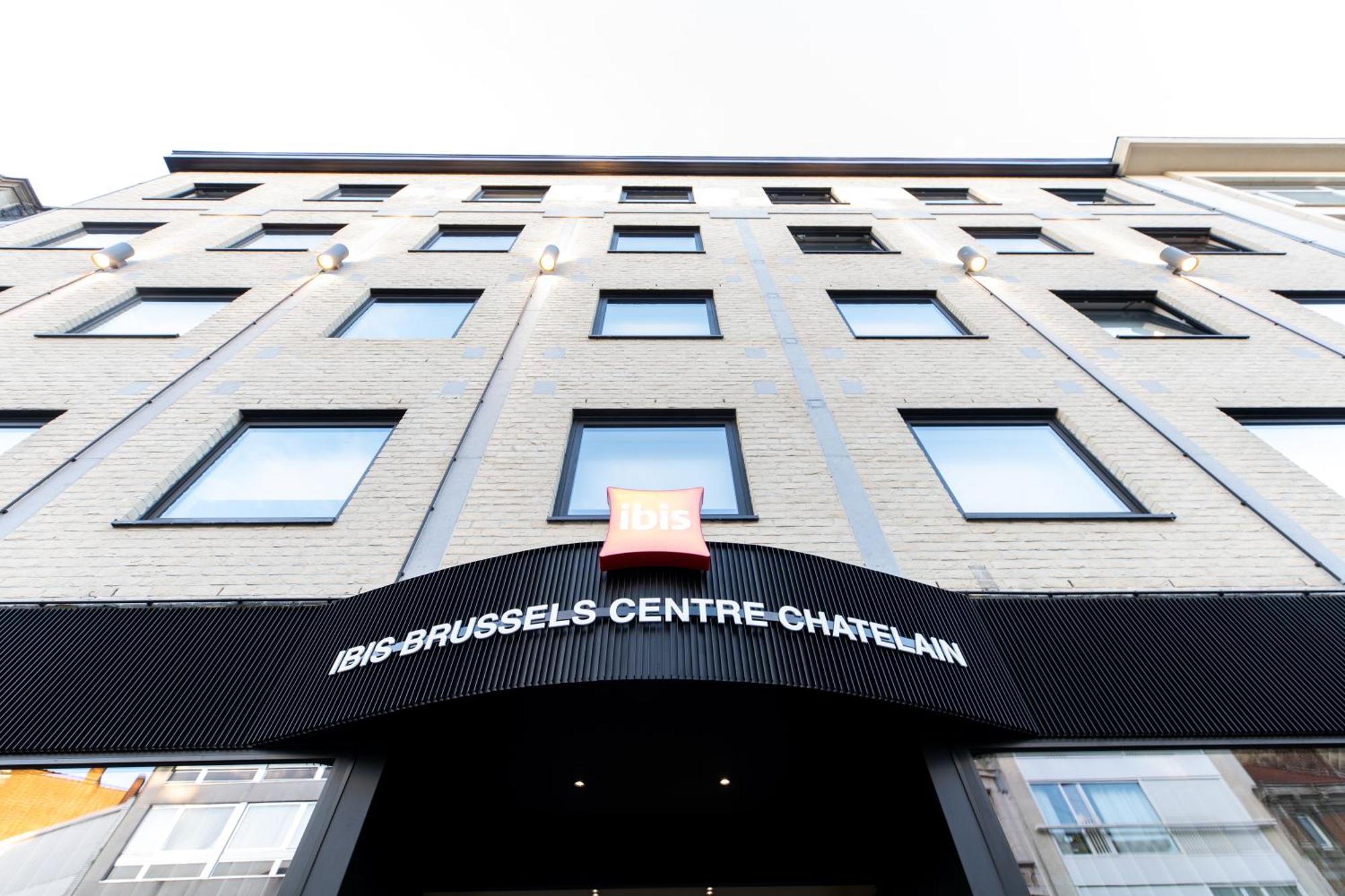 Ibis Brussels Centre Chatelain Іксель Екстер'єр фото