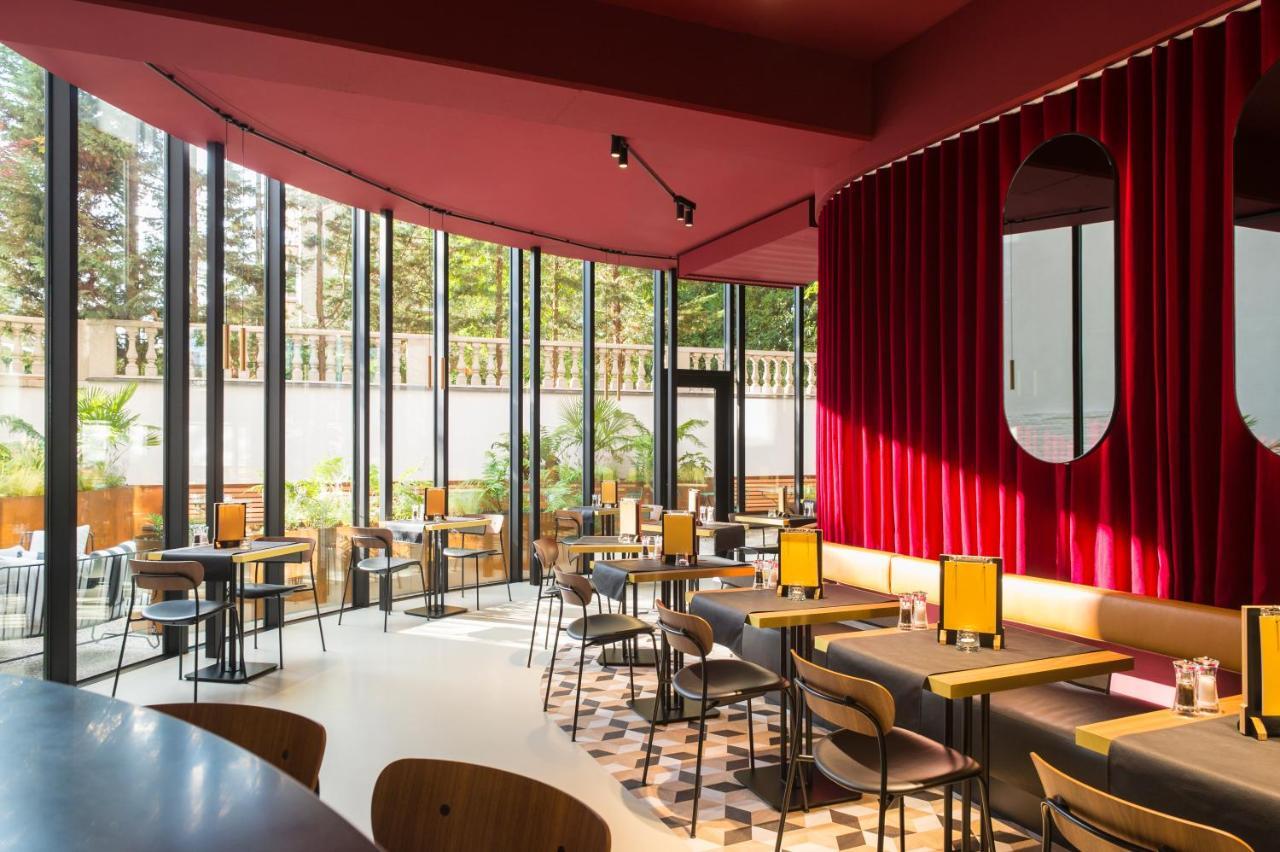 Ibis Brussels Centre Chatelain Іксель Екстер'єр фото